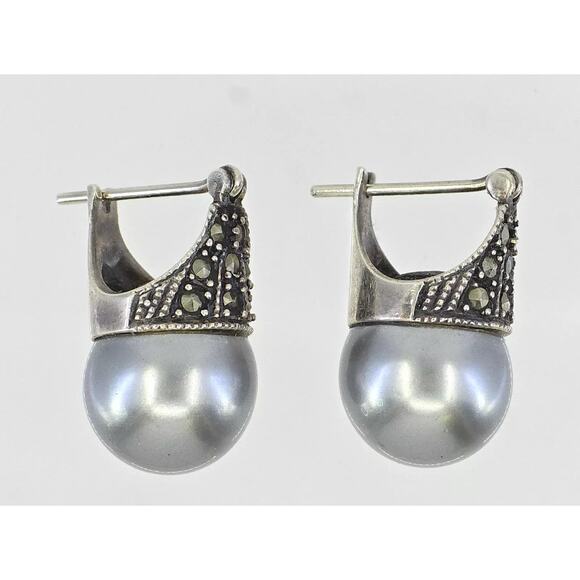 Vintage Jewelry - VINTAGE FAUX GRAY PEARL & MARCASITE STERLING SILVER 925 DROP EARRINGS ~ 1 in